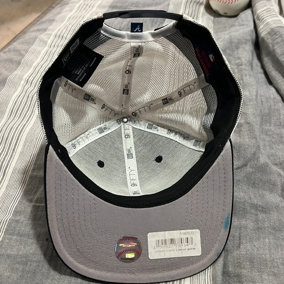 Atlanta Braves baseball hat - Picture 5 of 5